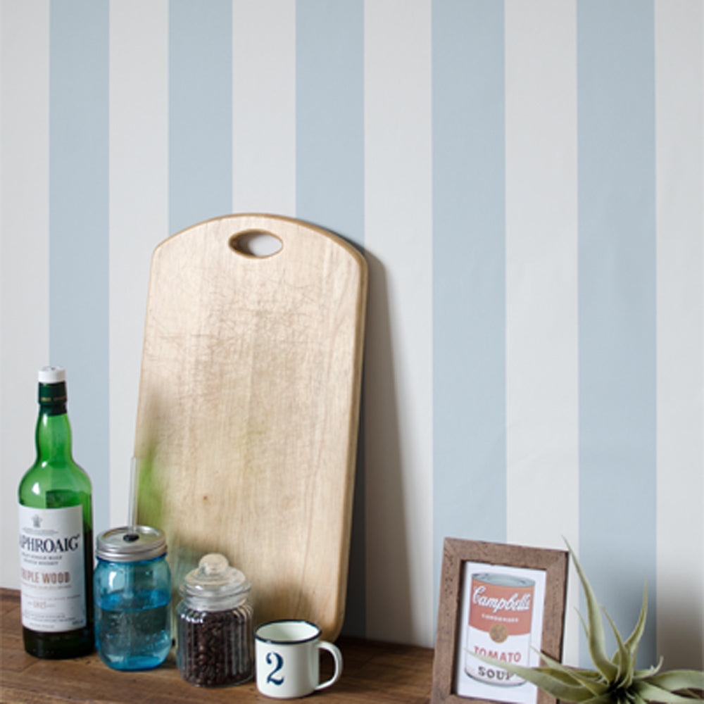 【在庫限り】 のりなし壁紙 サンゲツ×本舗オリジナル Harelu / stripe / Ice Blue 50m巻 ZC4010