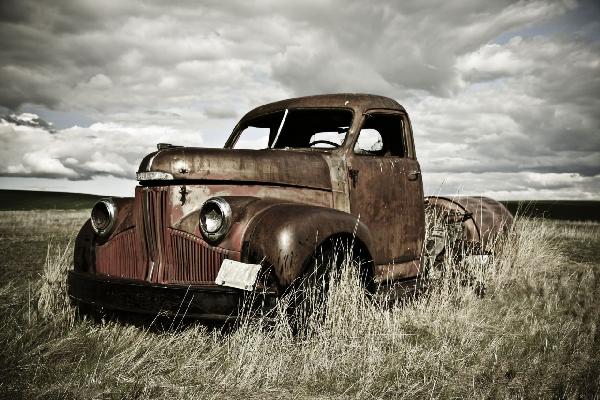 輸入壁紙 カスタム壁紙 PHOTOWALL / Old Truck Out in the Field (e19232)