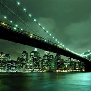 輸入壁紙 カスタム壁紙 PHOTOWALL / Brooklyn Bridge at Night Green (e9014)