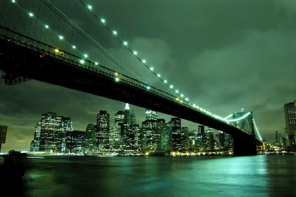 輸入壁紙 カスタム壁紙 PHOTOWALL / Brooklyn Bridge at Night Green (e9014)
