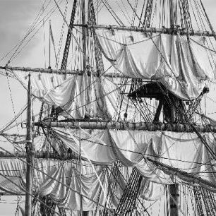 輸入壁紙 カスタム壁紙 PHOTOWALL / Sailing Ship - b/w (e19413)
