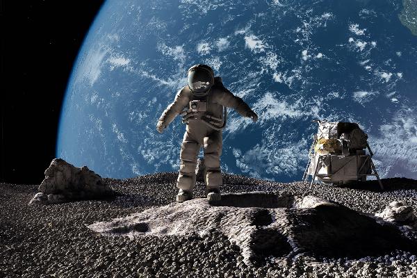 輸入壁紙 カスタム壁紙 PHOTOWALL / Astronaut with Earth in Background (e20366)