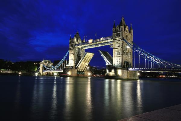 輸入壁紙 カスタム壁紙 PHOTOWALL / Tower Bridge at Night (e20914)