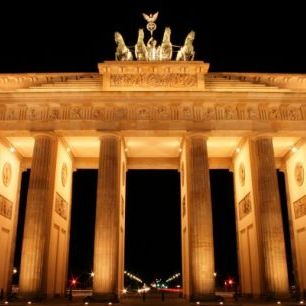 輸入壁紙 カスタム壁紙 PHOTOWALL / Brandenburg Gate at Night (e22808)