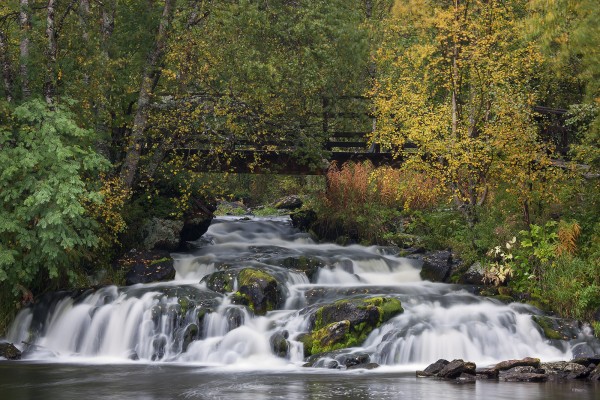 輸入壁紙 カスタム壁紙 PHOTOWALL / Beautiful Lapland Waterfall (e23113)
