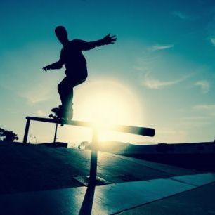 輸入壁紙 カスタム壁紙 PHOTOWALL / Skateboarder on a Grind (e23214)