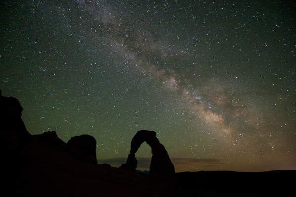 輸入壁紙 カスタム壁紙 PHOTOWALL / Stone Arch and the Milky Way (e23663)