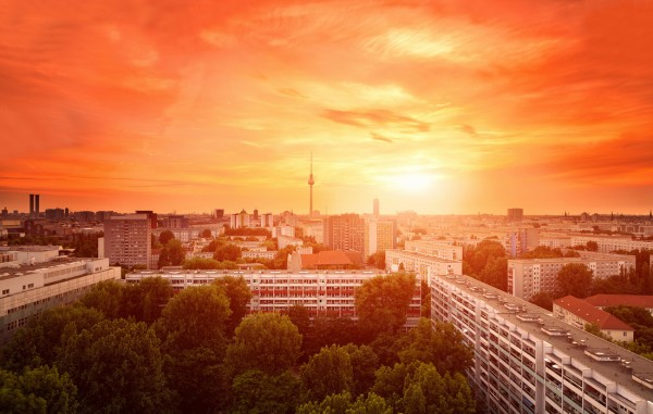 輸入壁紙 カスタム壁紙 PHOTOWALL / Glowing Sunset over Berlin (e24256)
