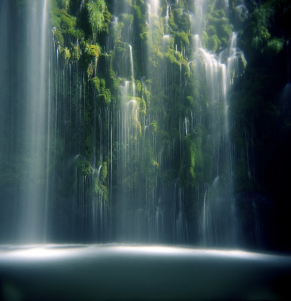 輸入壁紙 カスタム壁紙 PHOTOWALL / Mossbrae Falls in Sunlight (e24826)