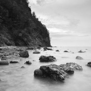輸入壁紙 カスタム壁紙 PHOTOWALL / Rocks in Tibanban Island in Mono (e25246)