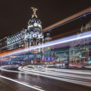 輸入壁紙 カスタム壁紙 PHOTOWALL / Madrid City Traffic (e22445)