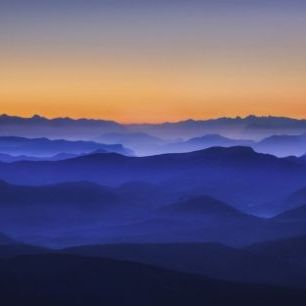 輸入壁紙 カスタム壁紙 PHOTOWALL / Misty Mountains (e22486)
