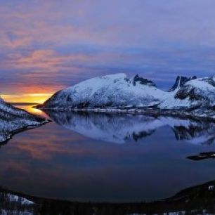 輸入壁紙 カスタム壁紙 PHOTOWALL / Golden Sunset over Troms, Norway (e29931)