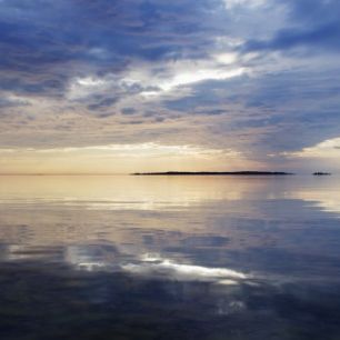 輸入壁紙 カスタム壁紙 PHOTOWALL / Sky Mirrored in Baltic Sea (e40653)