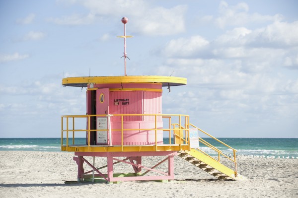 輸入壁紙 カスタム壁紙 PHOTOWALL / Lifeguard Tower in Miami, USA (e40765)