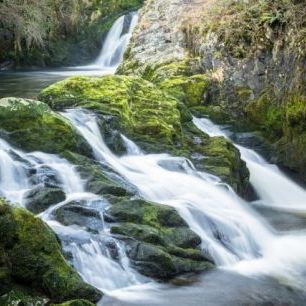 輸入壁紙 カスタム壁紙 PHOTOWALL / Cascades of Waterfall (e310640)
