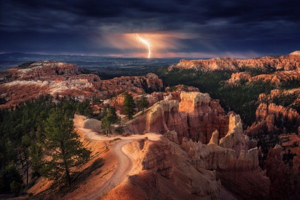 輸入壁紙 カスタム壁紙 PHOTOWALL / Lightning over Bryce Canyon (e311004)