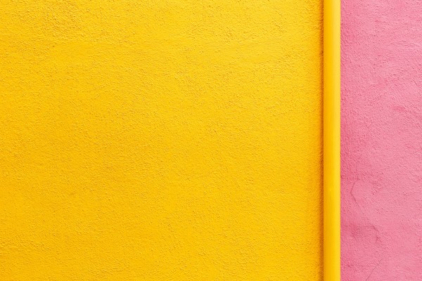 輸入壁紙 カスタム壁紙 PHOTOWALL / Yellow and Pink Wall with Pipe (e313532)