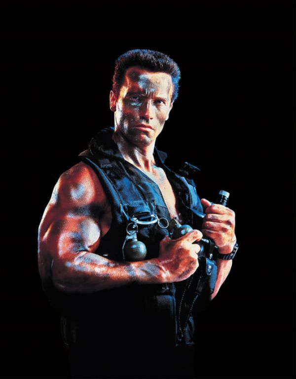 輸入壁紙 カスタム壁紙 PHOTOWALL / Arnold Schwarzenegger in Commando (e314774)