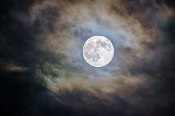 輸入壁紙 カスタム壁紙 PHOTOWALL / Cloudy Moon (e313449)