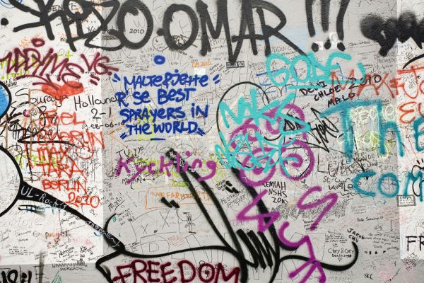 輸入壁紙 カスタム壁紙 PHOTOWALL / Graffiti Berlin Wall (e318075)
