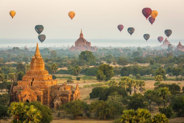 輸入壁紙 カスタム壁紙 PHOTOWALL / Bagan Baloons (e321847)