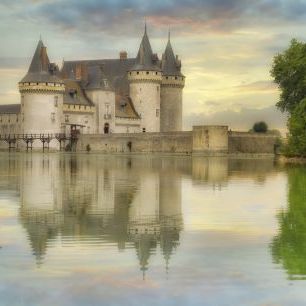 輸入壁紙 カスタム壁紙 PHOTOWALL / Castle Reflecting in Water (e321602)
