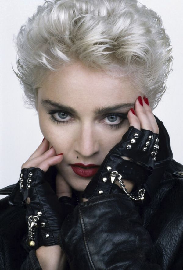 輸入壁紙 カスタム壁紙 PHOTOWALL / Whos that Girl - Madonna (e326159)