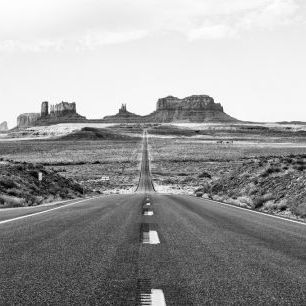 輸入壁紙 カスタム壁紙 PHOTOWALL / Black Arizona - Monument Valley Road (e328622)