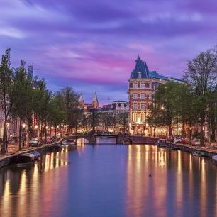 輸入壁紙 カスタム壁紙 PHOTOWALL / Canal through Amsterdam City (e333947)