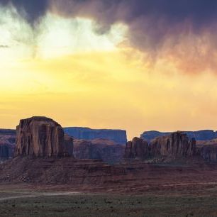 輸入壁紙 カスタム壁紙 PHOTOWALL / Magnificent Monument Valley (e334155)