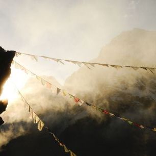 輸入壁紙 カスタム壁紙 PHOTOWALL / Climber on Kala Pattar Peak (e332059)