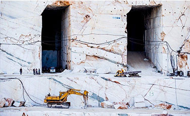 ギリシャにある大理石の採掘場
